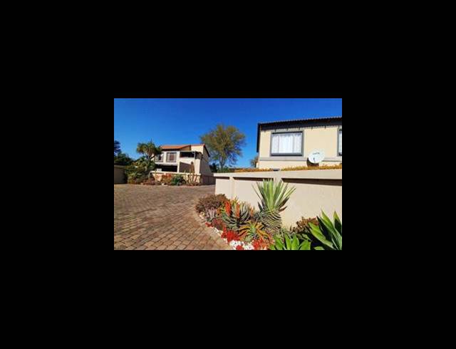 2 BEDROOM DUPLEX SOLD IN ANNLIN